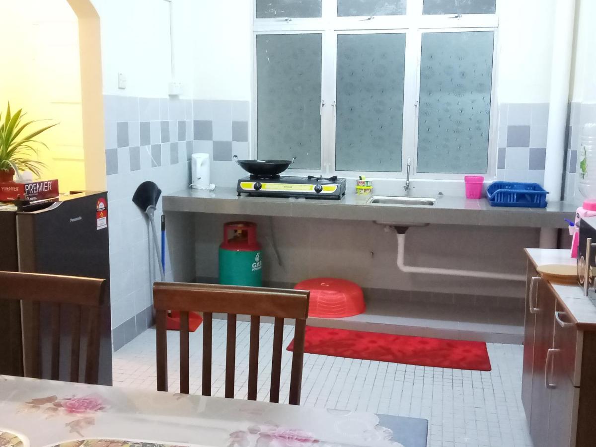 Aiman Homestay Port Dickson Eksteriør bilde