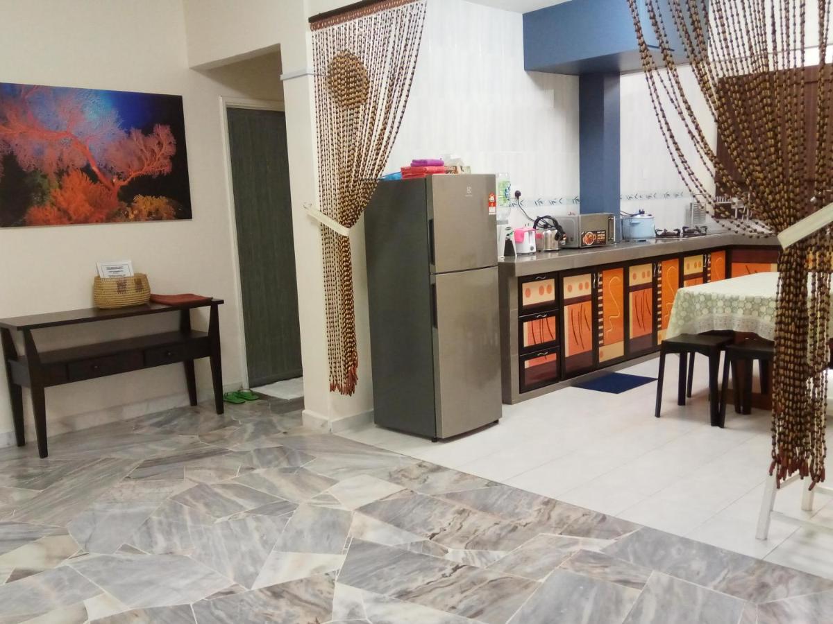 Aiman Homestay Port Dickson Eksteriør bilde